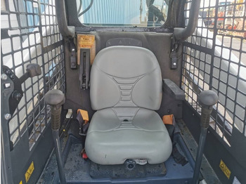 شيول صغير Bobcat S 570: صور 3