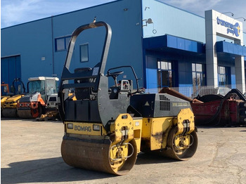 مدحلة الأسفلت Bomag BW 120 AD-3: صور 3 مدحلة الأسفلت Bomag BW 120 AD-3: صور 3