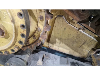 بلدوزر CAT D5 FOR PARTS: صور 2