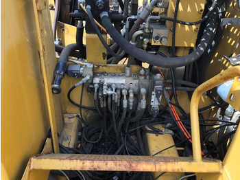 حفارة على عجلات CAT M 312 FOR PARTS: صور 4