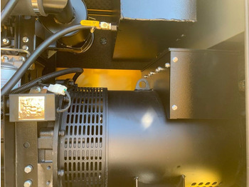 مجموعة المولدات Kawakenki KK25: صور 5