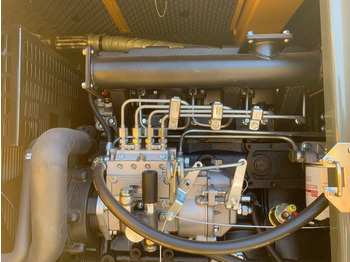 مجموعة المولدات Kawakenki KK25: صور 4