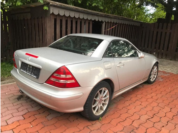 سيارة MERCEDES-BENZ