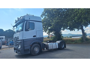 شاحنة جرار MERCEDES-BENZ Actros 1851