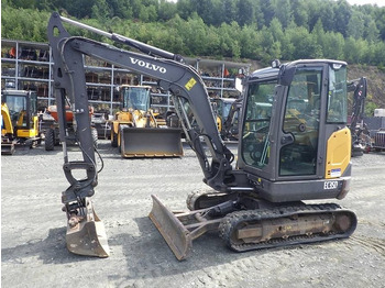 حفارة مصغرة VOLVO EC35D