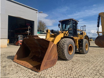 اللودر بعجل CATERPILLAR 966K