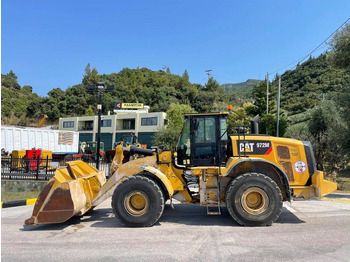 اللودر بعجل CATERPILLAR 972M