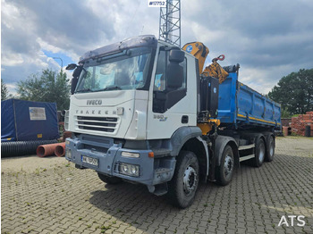 شاحنة كرين IVECO Trakker