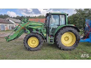 جرار 2011 John Deere 6430: صور 4