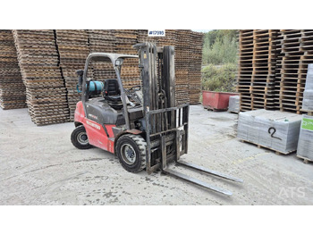 رافعة شوكية تعمل بالغاز MANITOU MI 30 G