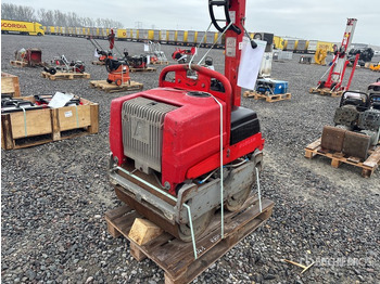 مداحل الأسفلت الصغيرة AMMANN