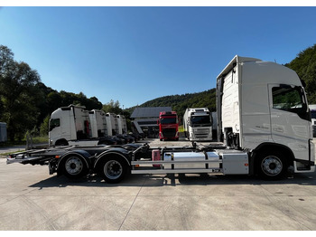 الشاسيه شاحنة Volvo FH500 BDF 6x2 // Dolny zaczep // Euro 6 motor ! // New Face // XXL Cab //: صور 4