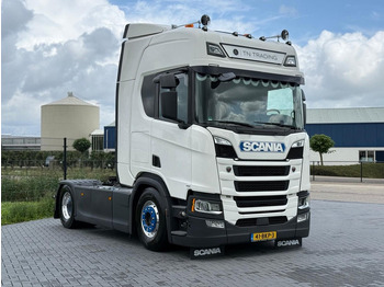 شاحنة جرار SCANIA R 450