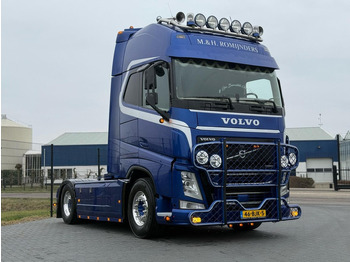 شاحنة جرار VOLVO FH13 500