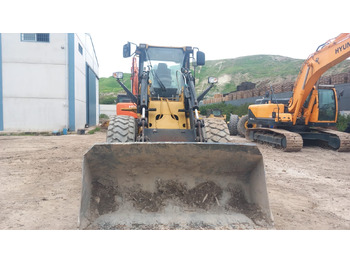 اللودر بعجل Caterpillar IT28G2: صور 5 اللودر بعجل Caterpillar IT28G2: صور 5