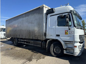 شاحنة ستارة MERCEDES-BENZ Actros 1832