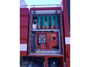 المطافئ Rosenbauer Man Mustang TLF 11000 6x4: صور 5