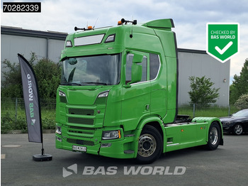 شاحنة جرار SCANIA R 520