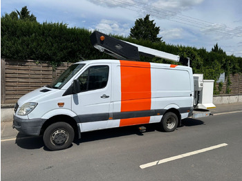 مصاعد الازدهار محمولة على شاحنة MERCEDES-BENZ Sprinter 515
