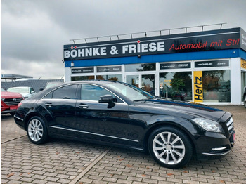 سيدان MERCEDES-BENZ