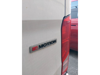 ميكروباص VOLKSWAGEN Crafter 35