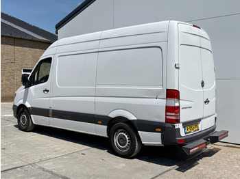 تأجير Mercedes-Benz Sprinter 211 2.2 CDI Automaat L2H2 Climate Control Trekhaak Navigatie Mercedes-Benz Sprinter 211 2.2 CDI Automaat L2H2 Climate Control Trekhaak Navigatie: صور 2
