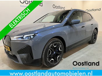 سيارة دفع رباعي BMW