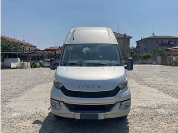 صغيرة IVECO Daily