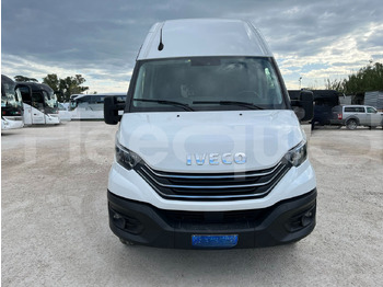 صغيرة IVECO Daily