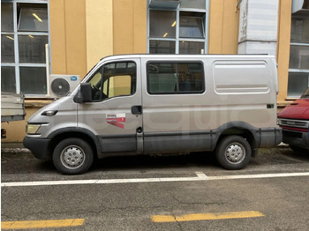 صغيرة, ميكروباص Iveco Daily: صور 4