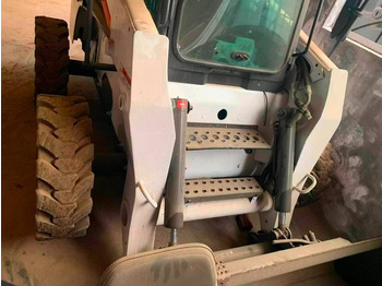 شيول صغير Bobcat S 300: صور 2