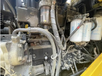 اللودر بعجل Komatsu WA470: صور 2