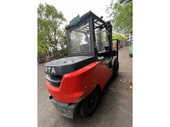رافعة شوكية كهربائية Toyota 8FD50N: صور 4 رافعة شوكية كهربائية Toyota 8FD50N: صور 4
