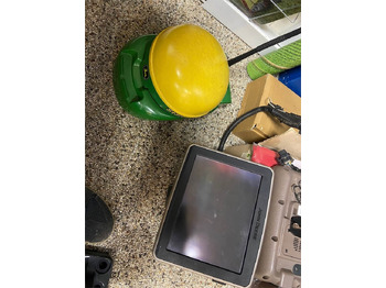نظم الملاحة JOHN DEERE