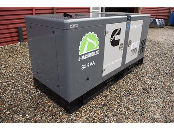 مجموعة المولدات Cummins 88 KvA: صور 2 مجموعة المولدات Cummins 88 KvA: صور 2