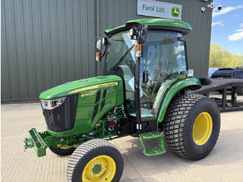 جرار صغير JOHN DEERE