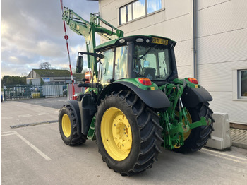 جرار John Deere 6120M: صور 3