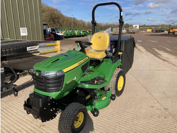 جزازة المروج JOHN DEERE X9 Series