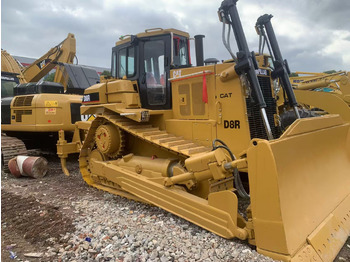 بلدوزر CATERPILLAR D8R
