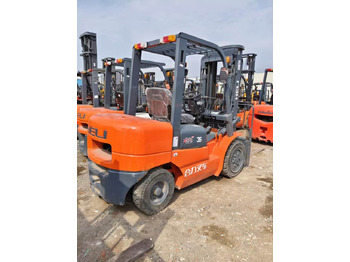 رافعة شوكية ديزل Triple Mast Design Sideshifter Used Heli 3-Ton Forklift Truck With Free Lift Cylinder: صور 4