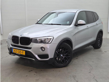 سيارة دفع رباعي BMW