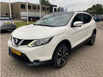سيارة دفع رباعي NISSAN