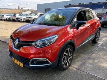 سيارة دفع رباعي RENAULT