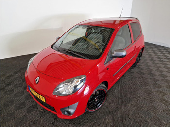 سيارة RENAULT