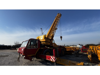رافعة لجميع التضاريس TADANO RTF 40-3