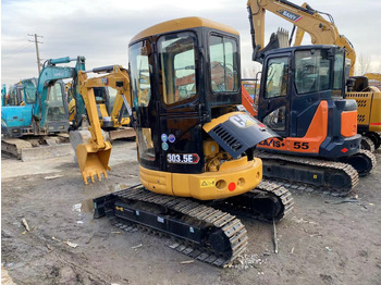حفارة مصغرة CATERPILLAR 303.5E