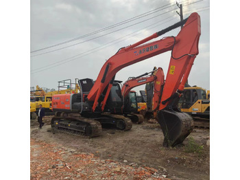 حفارات زحافة HITACHI ZX240: صور 4 حفارات زحافة HITACHI ZX240: صور 4