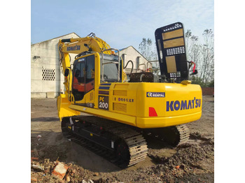 حفارات زحافة KOMATSU PC200