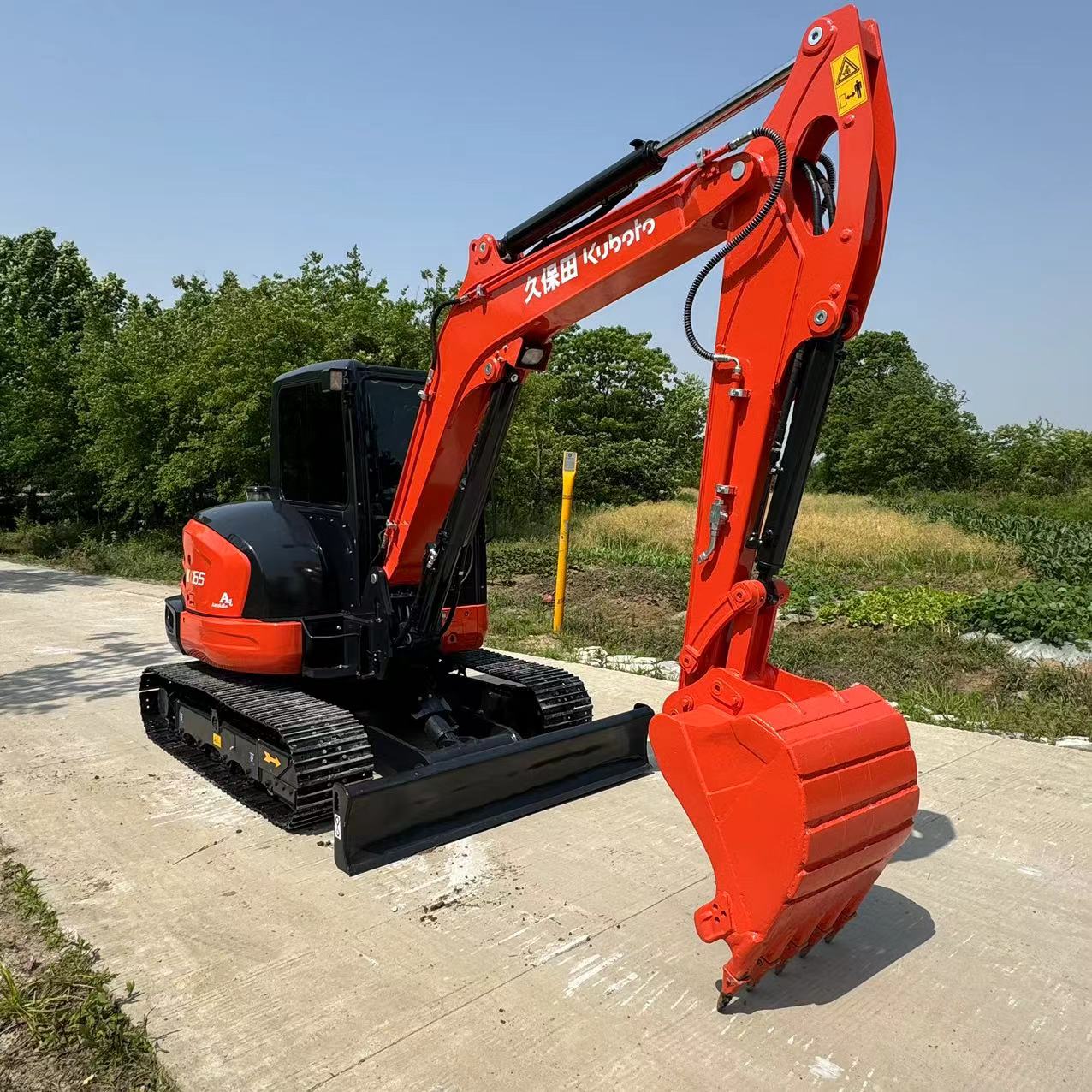 حفارة مصغرة KUBOTA