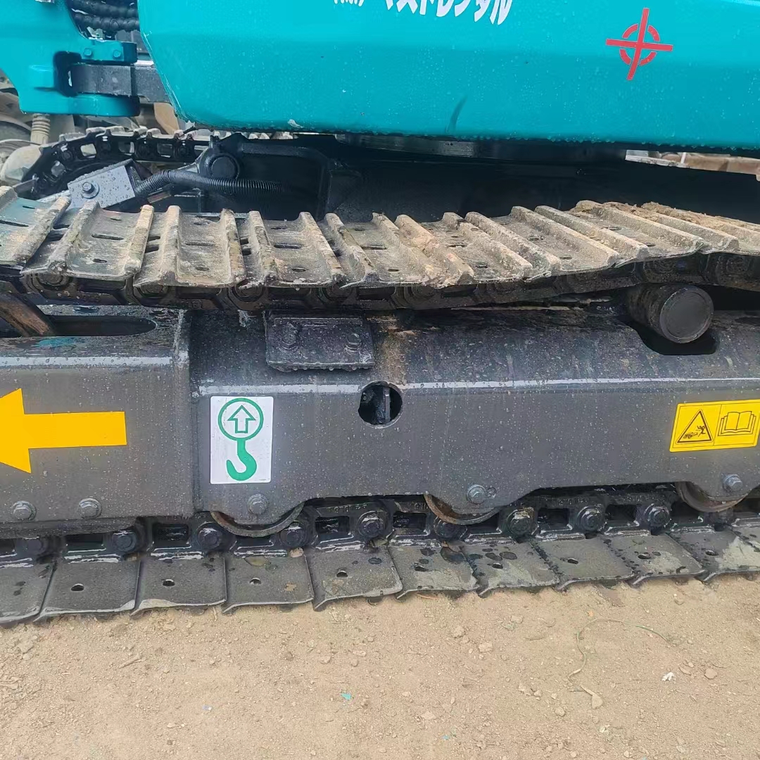 حفارة مصغرة KUBOTA U35: صور 4 حفارة مصغرة KUBOTA U35: صور 4